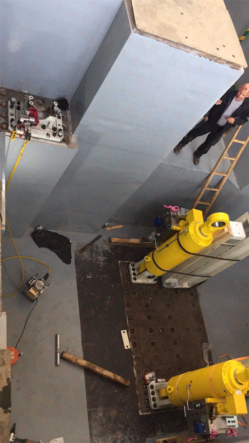中航飛機(jī)(圖4)